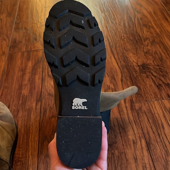 Womens Sorel waterproof boots - Picture 3 of 4